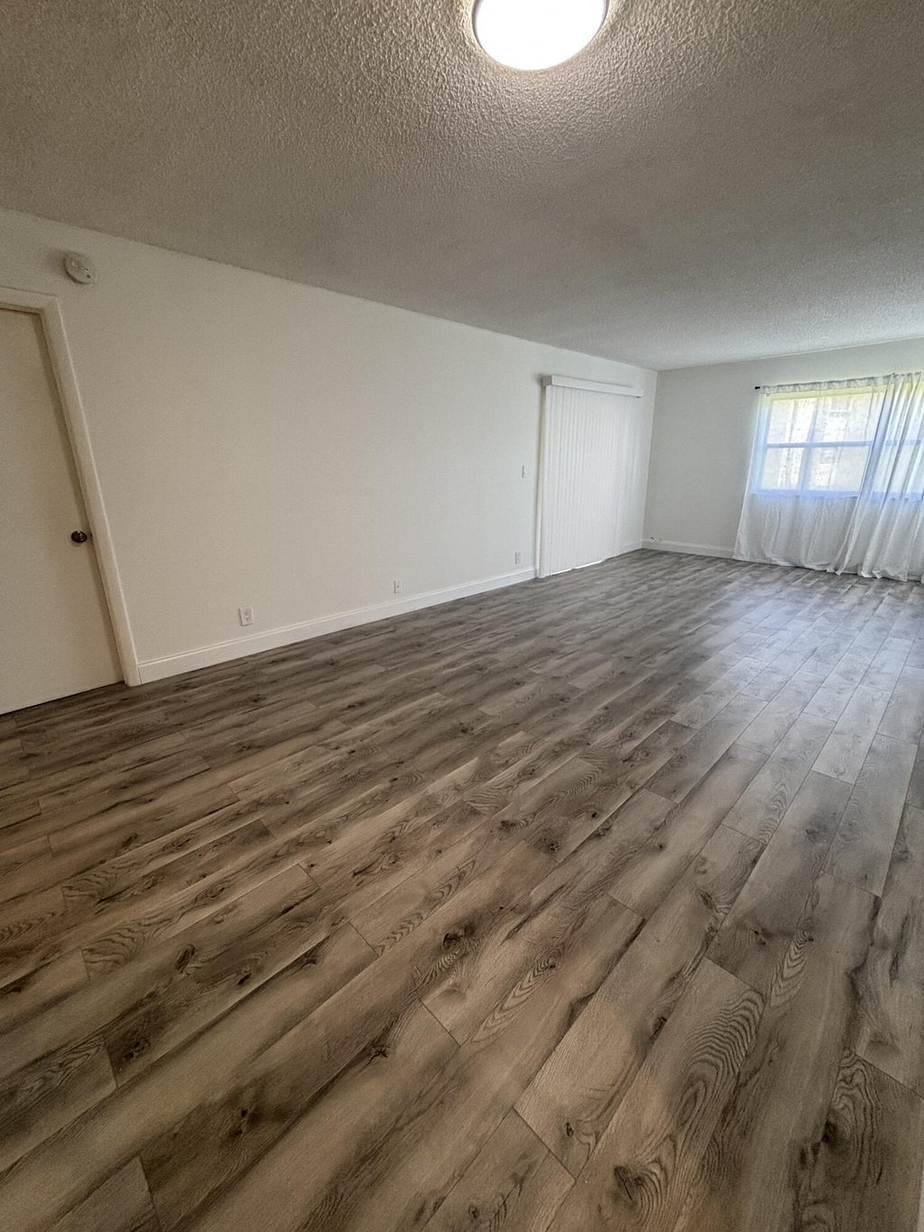 Photo of 220 Lakeview Drive #103, Weston, FL 33326 (MLS # B26079633)