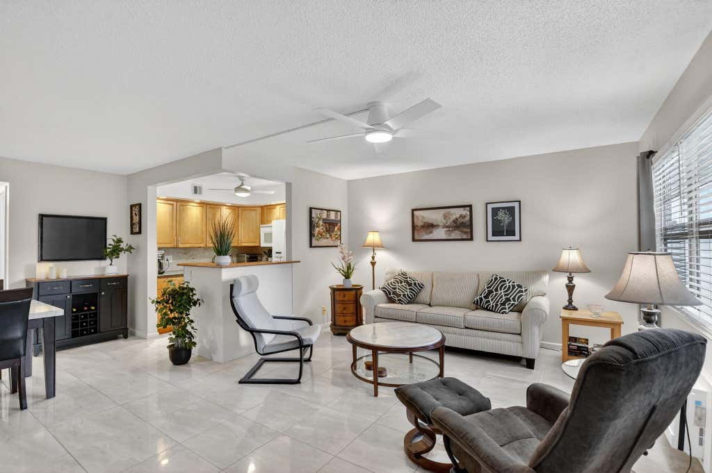 Photo of 438 Tilford U, Deerfield Beach, FL 33442 (MLS # B26043889)