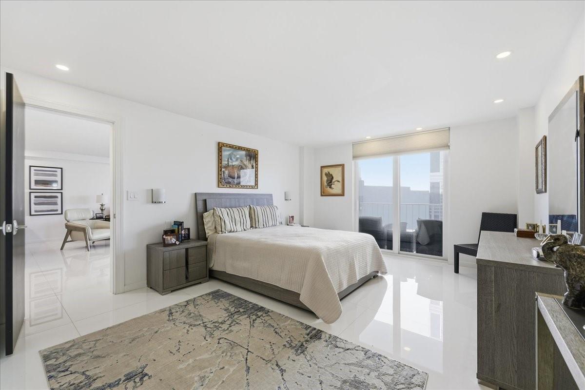 East Point Towers - Residential