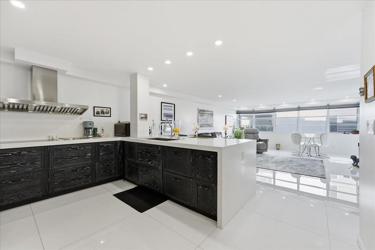 East Point Towers - Residential