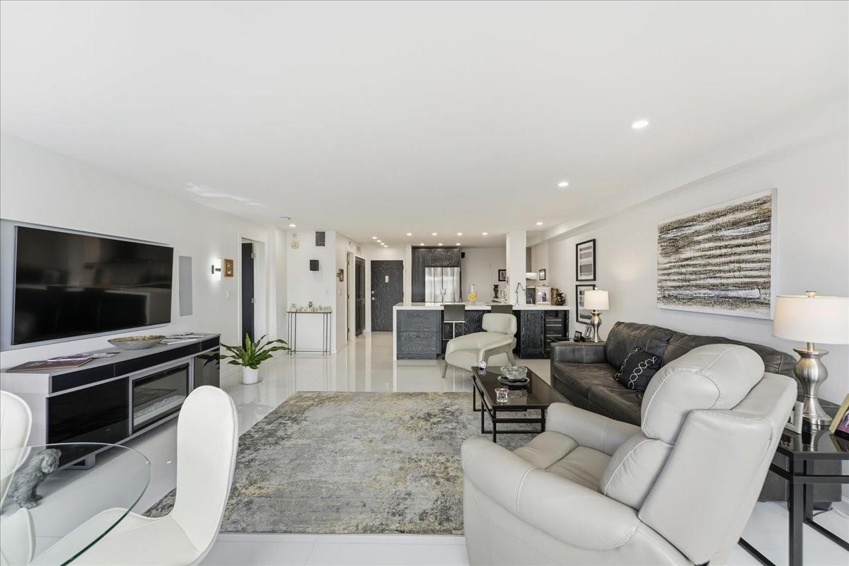 East Point Towers - Residential