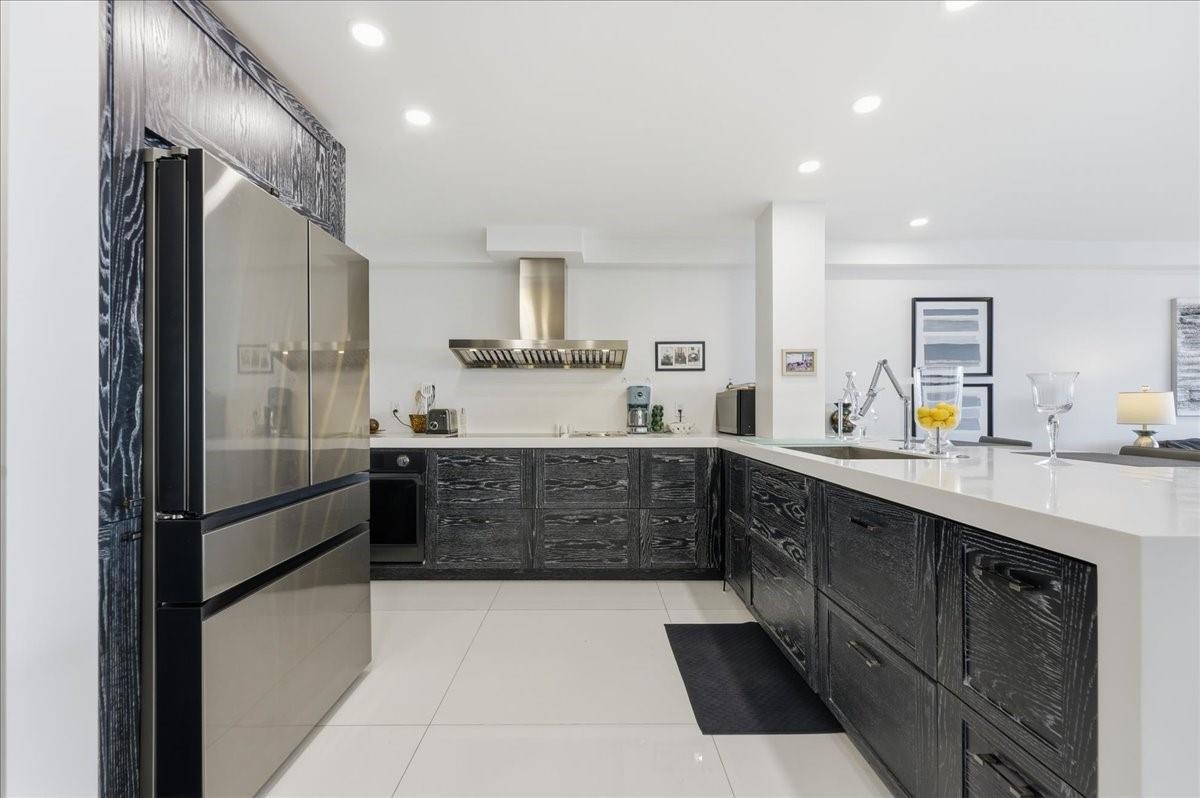 East Point Towers - Residential