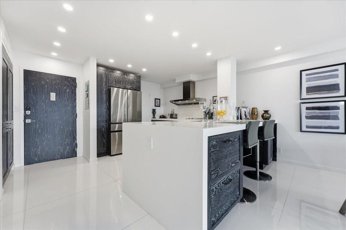 East Point Towers - Residential