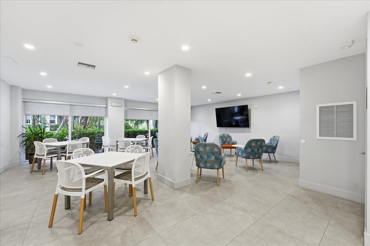 East Point Towers - Residential