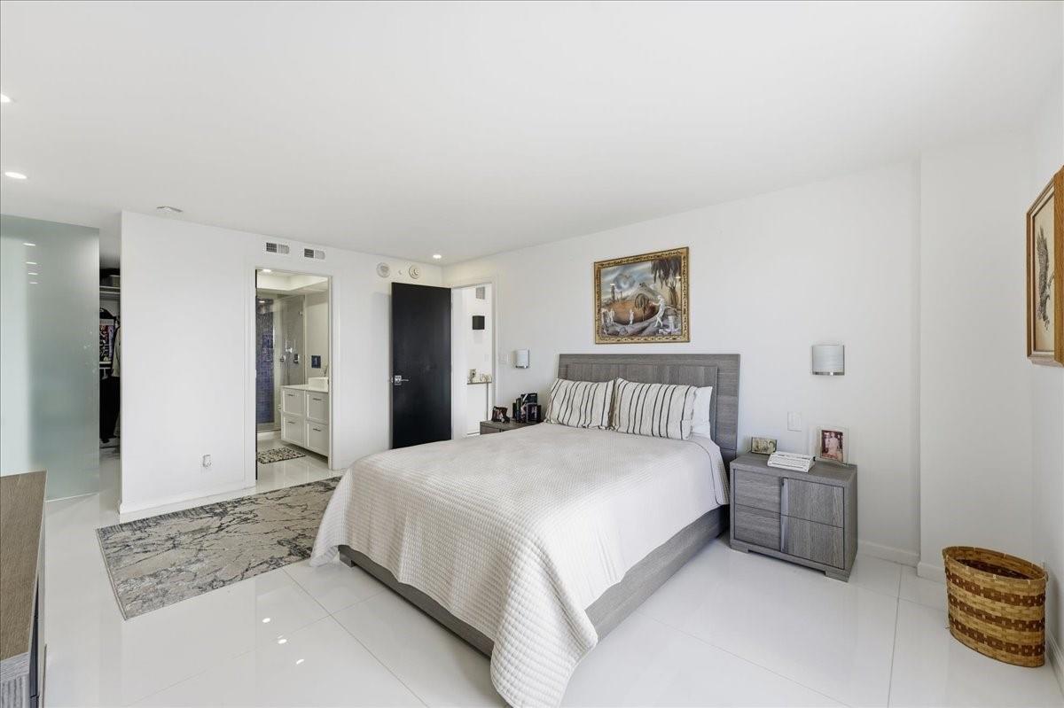 East Point Towers - Residential