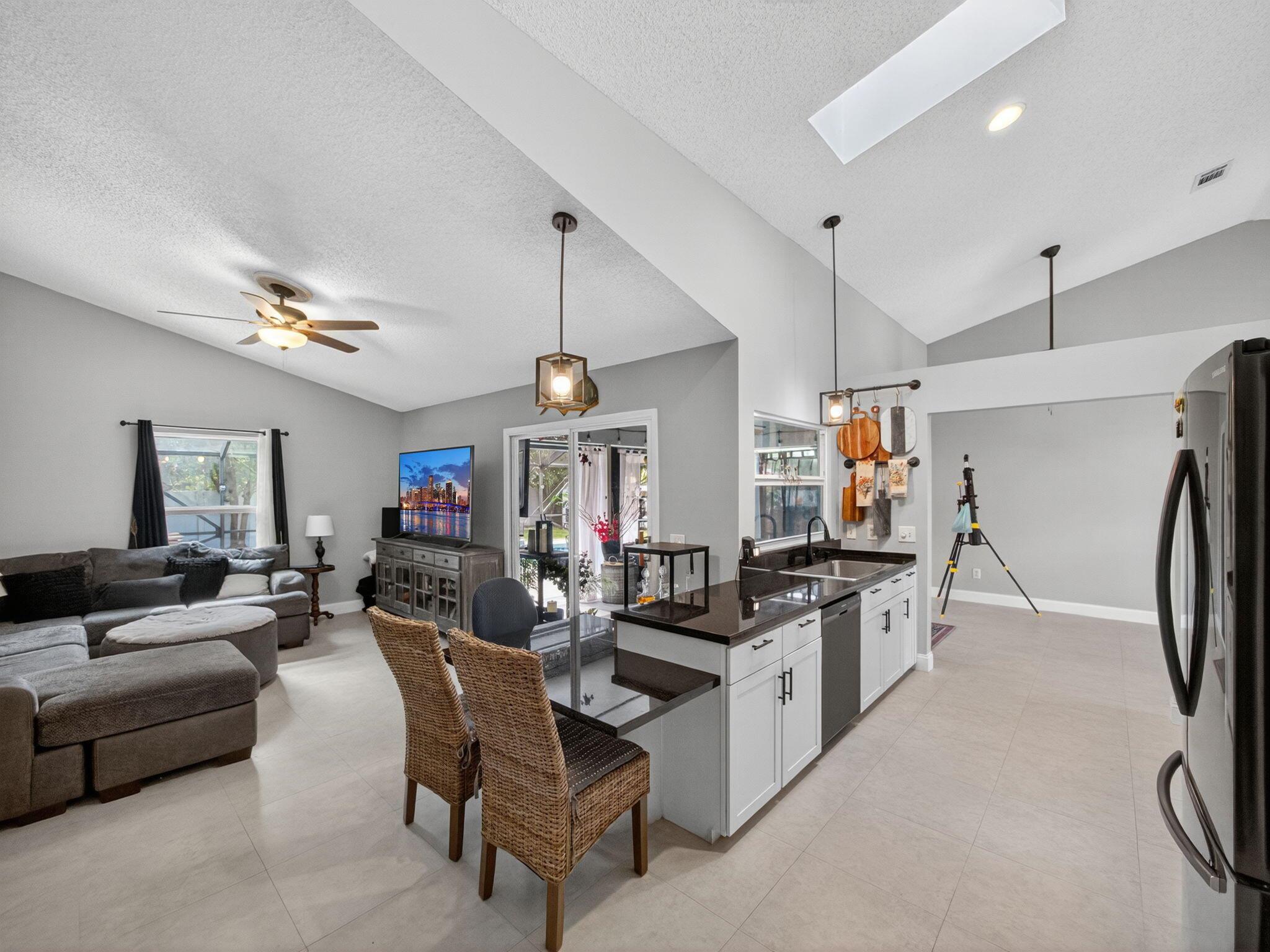 PORT ST LUCIE SECTION 17 - Residential