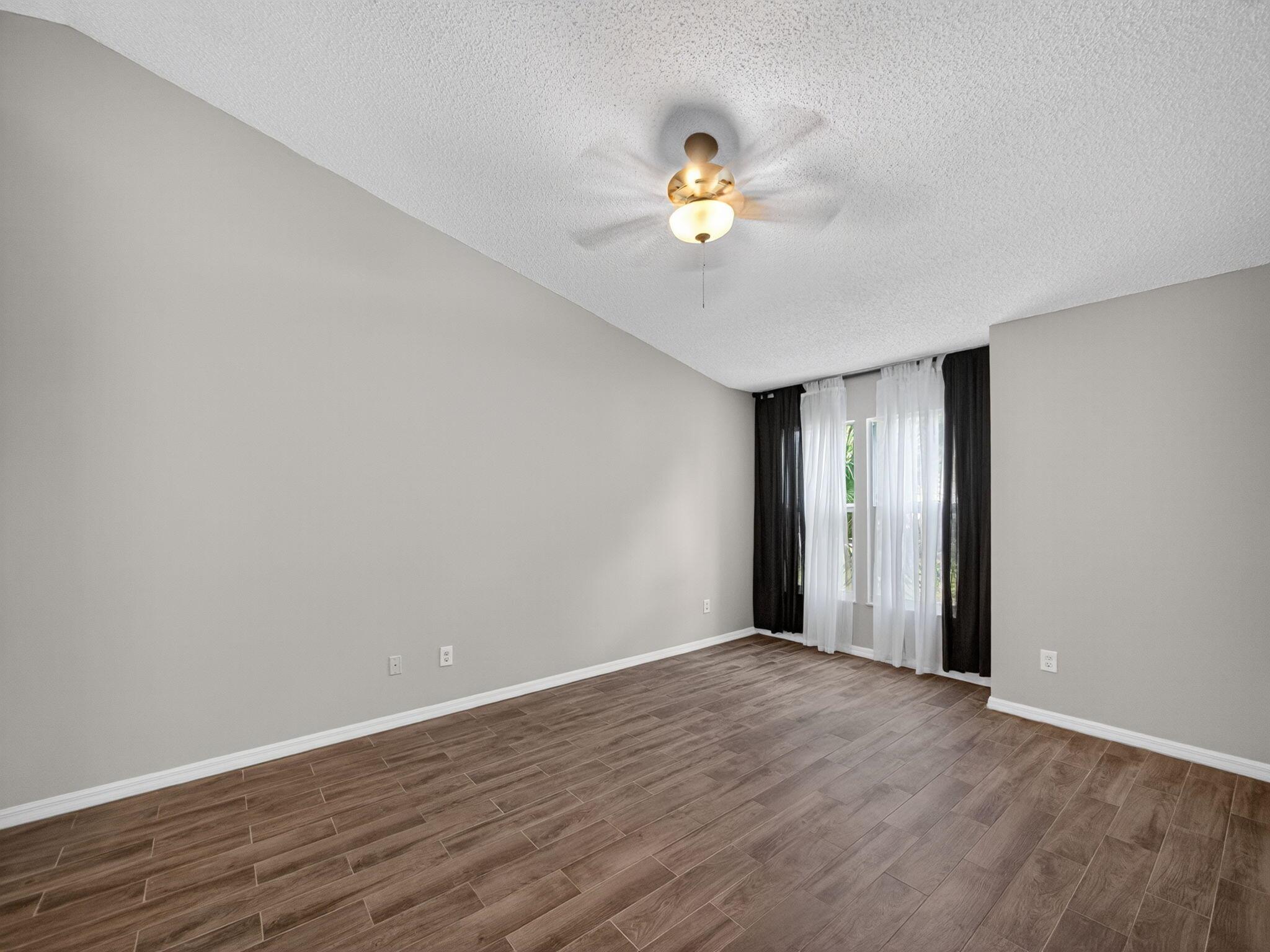 PORT ST LUCIE SECTION 17 - Residential