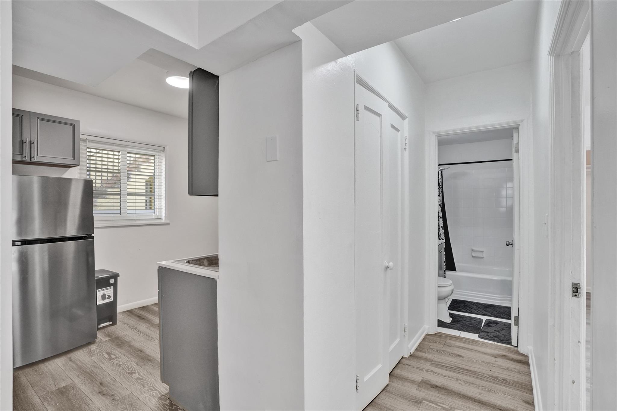 OCEANSIDE SEC ISLE OF NOR - Residential Lease