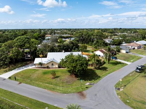 A home in Port St Lucie