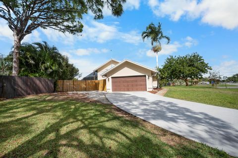 A home in Port St Lucie