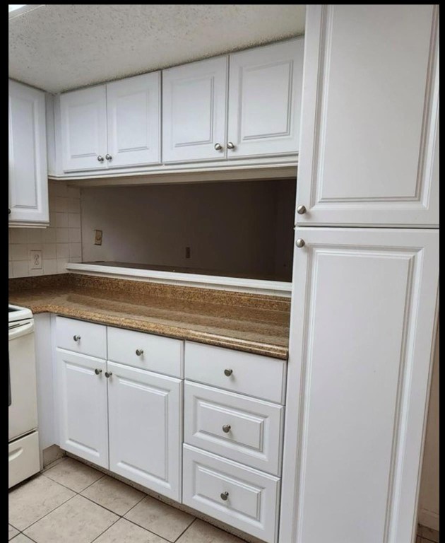 COUNTRY GARDENS II CONDO - Residential