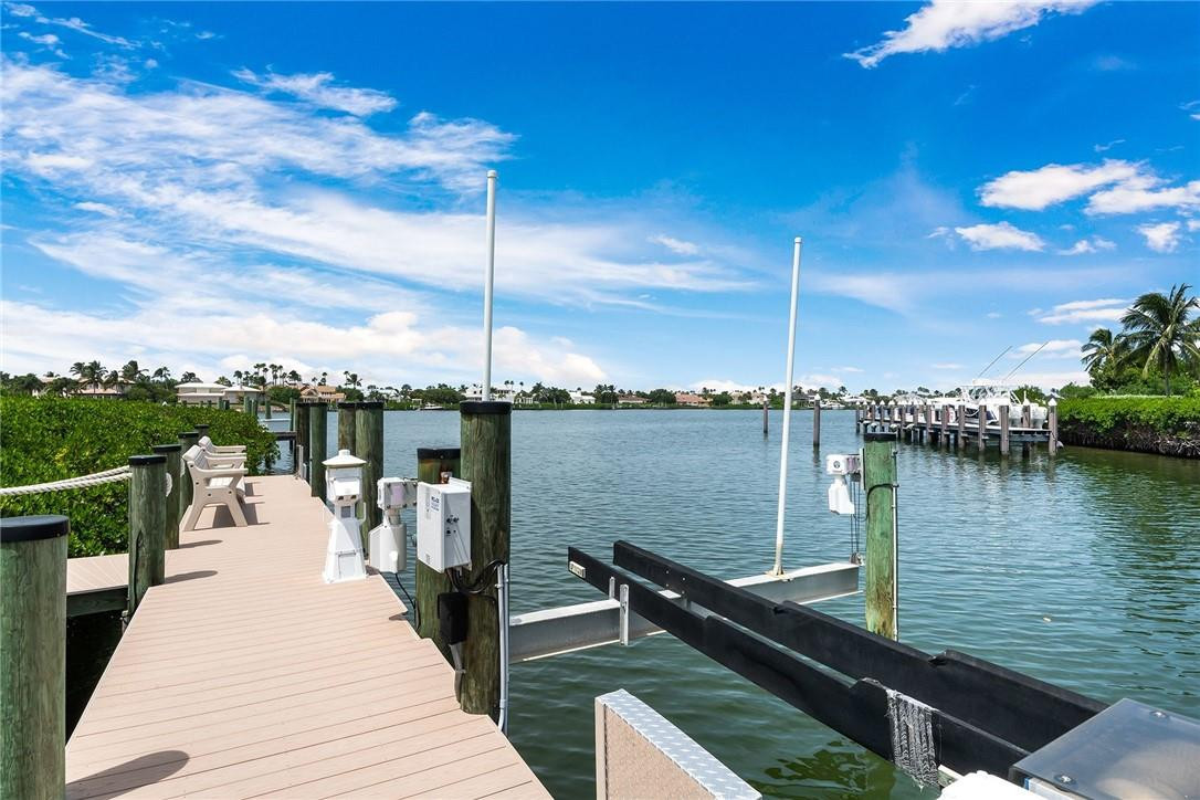Sailfish Point 15 & 15a - Residential