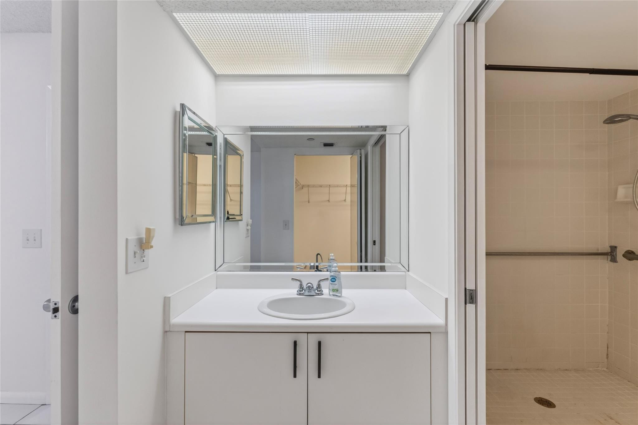 Suffolk @ Century Village - Residential