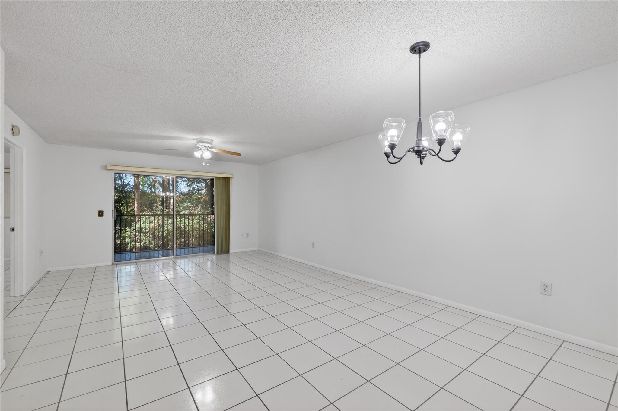 900 SW 142nd Avenue 213L