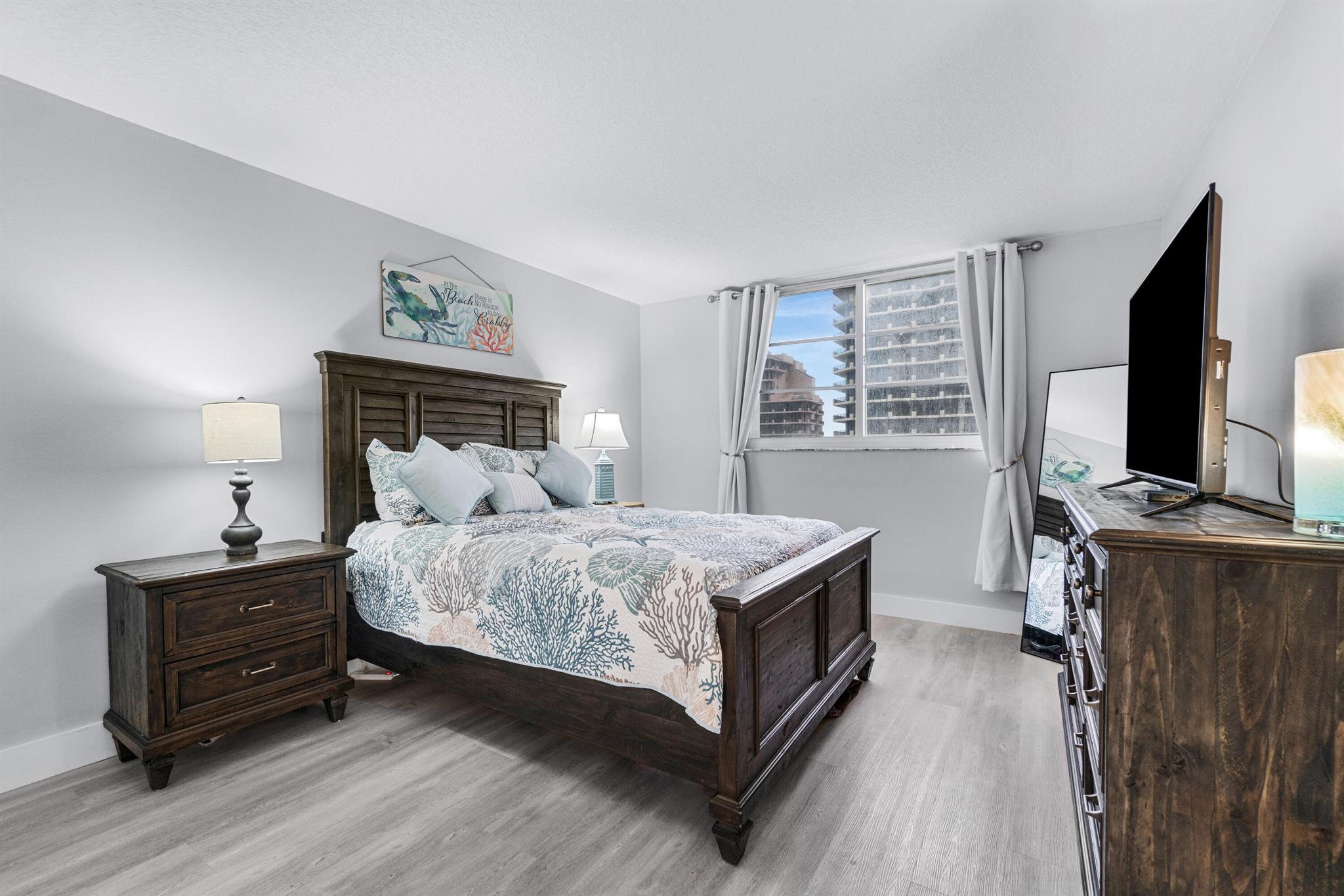 JUNO BY THE SEA CONDO APT - Residential