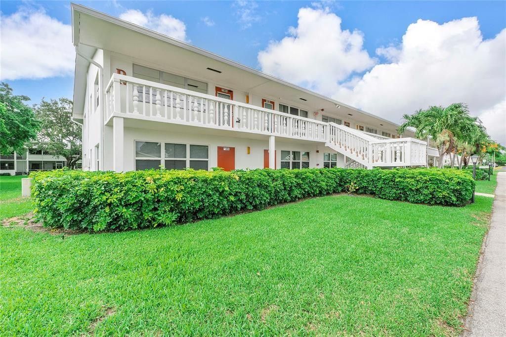 Photo of 373 Tilford R #373, Deerfield Beach, FL 33442 (MLS # F10544645)