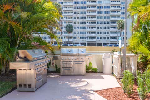 Tiny photo for 3200 NE 36th Street #1417, Fort Lauderdale, FL 33308 (MLS # B26036428)