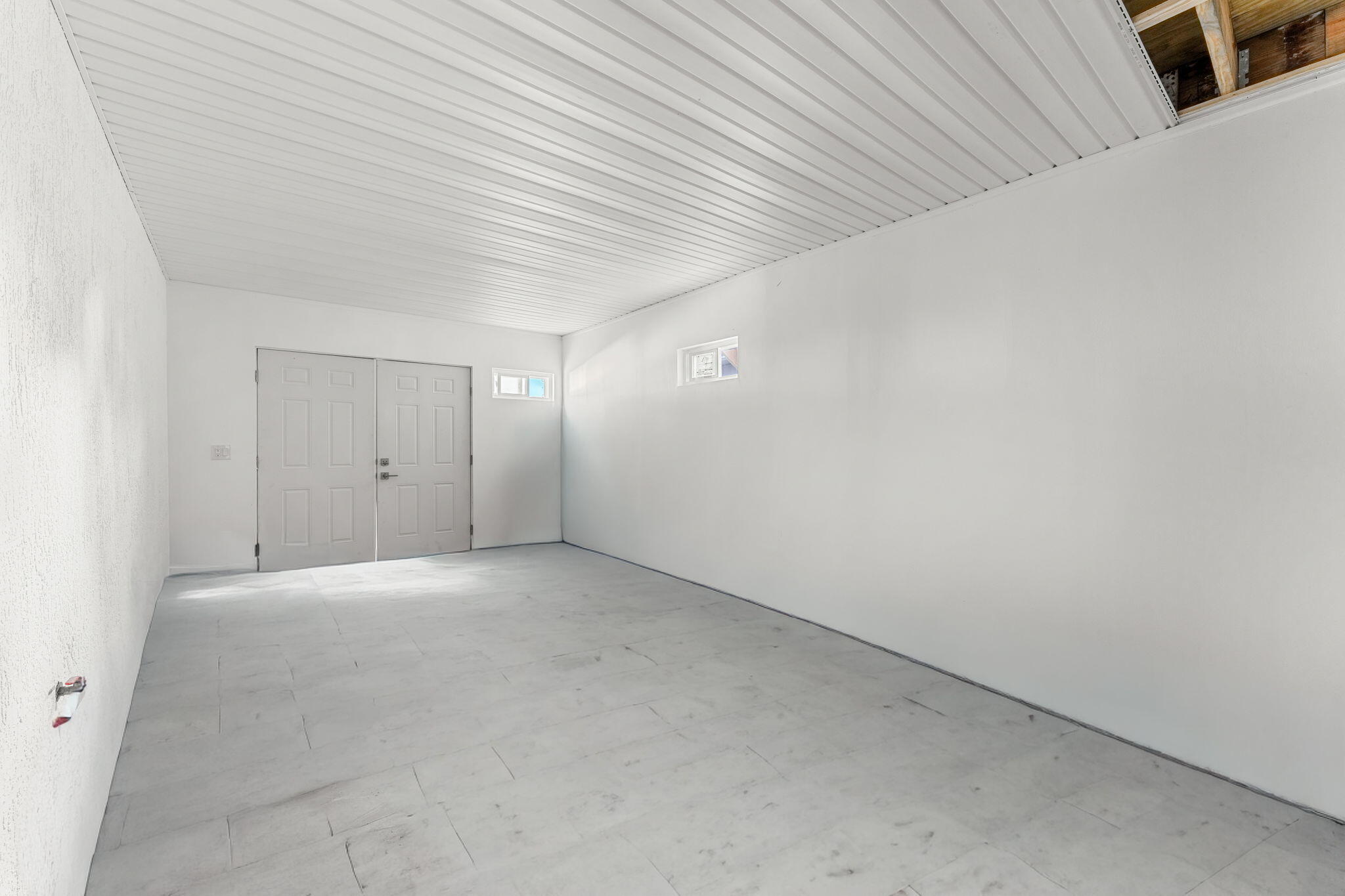 INDIAN RIVER OAKS SUBD - Residential