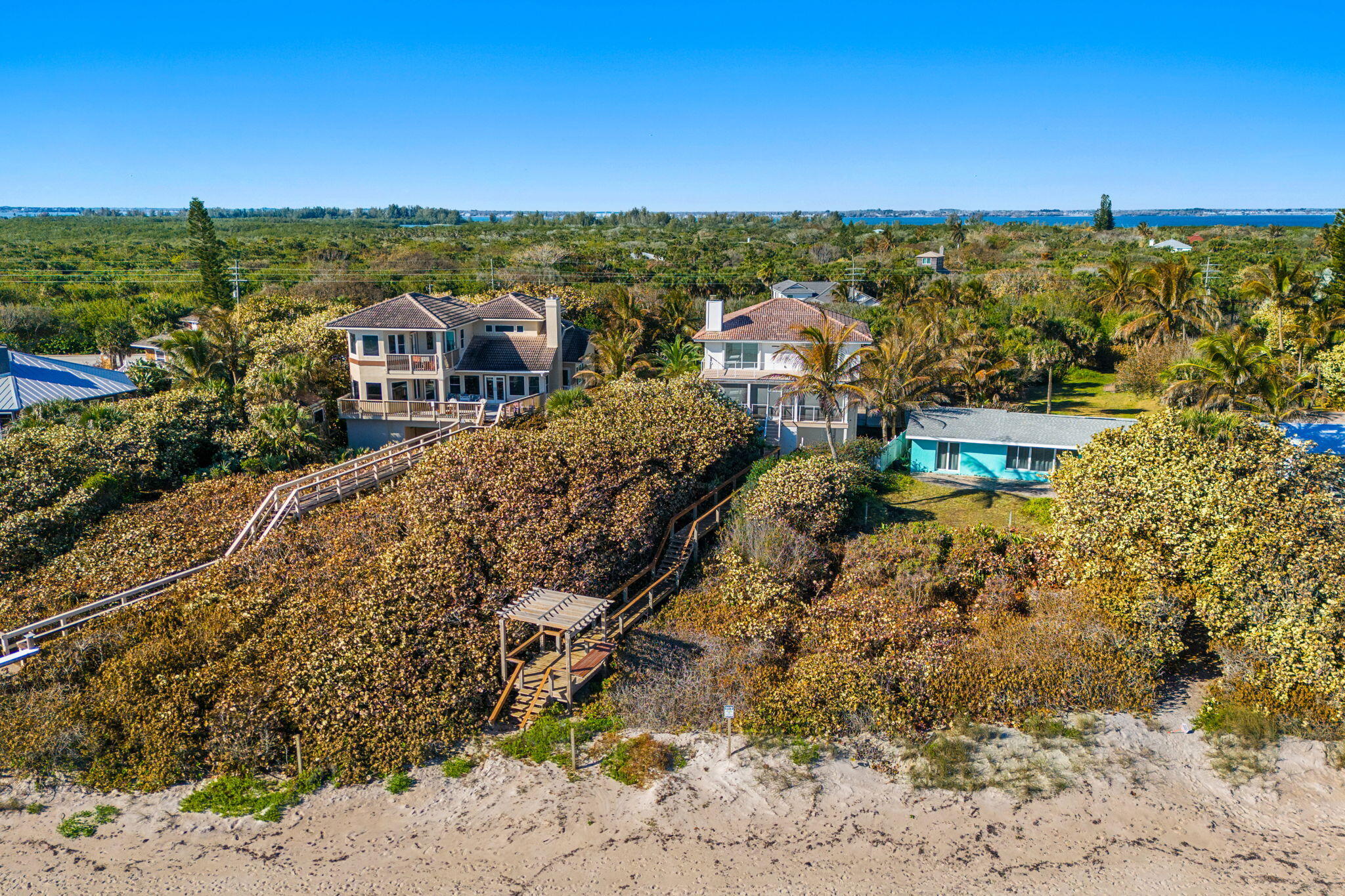 INDIAN RIVER OAKS SUBD - Residential