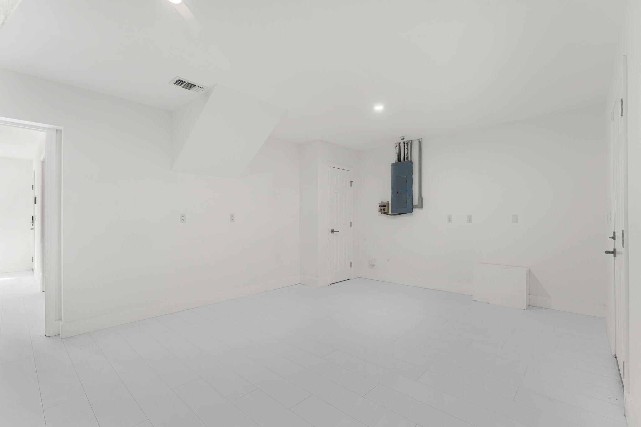 INDIAN RIVER OAKS SUBD - Residential