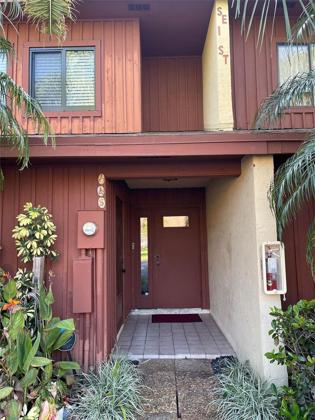 Photo of 448 SE 14th Street, Dania Beach, FL 33004 (MLS # F10453124)