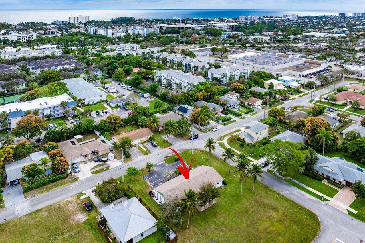 1040 Miami Boulevard 1,2,3
