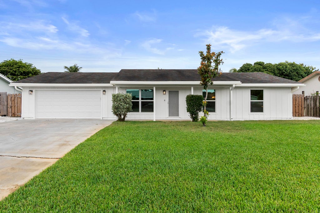 Photo of 3917 Coelebs Avenue, Boynton Beach, FL 33436 (MLS # B26088060)