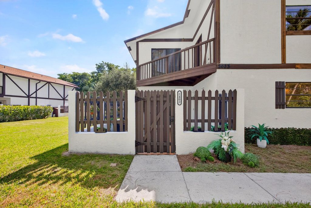 Photo of 2403 Lena Lane #603, West Palm Beach, FL 33415 (MLS # R11115918)