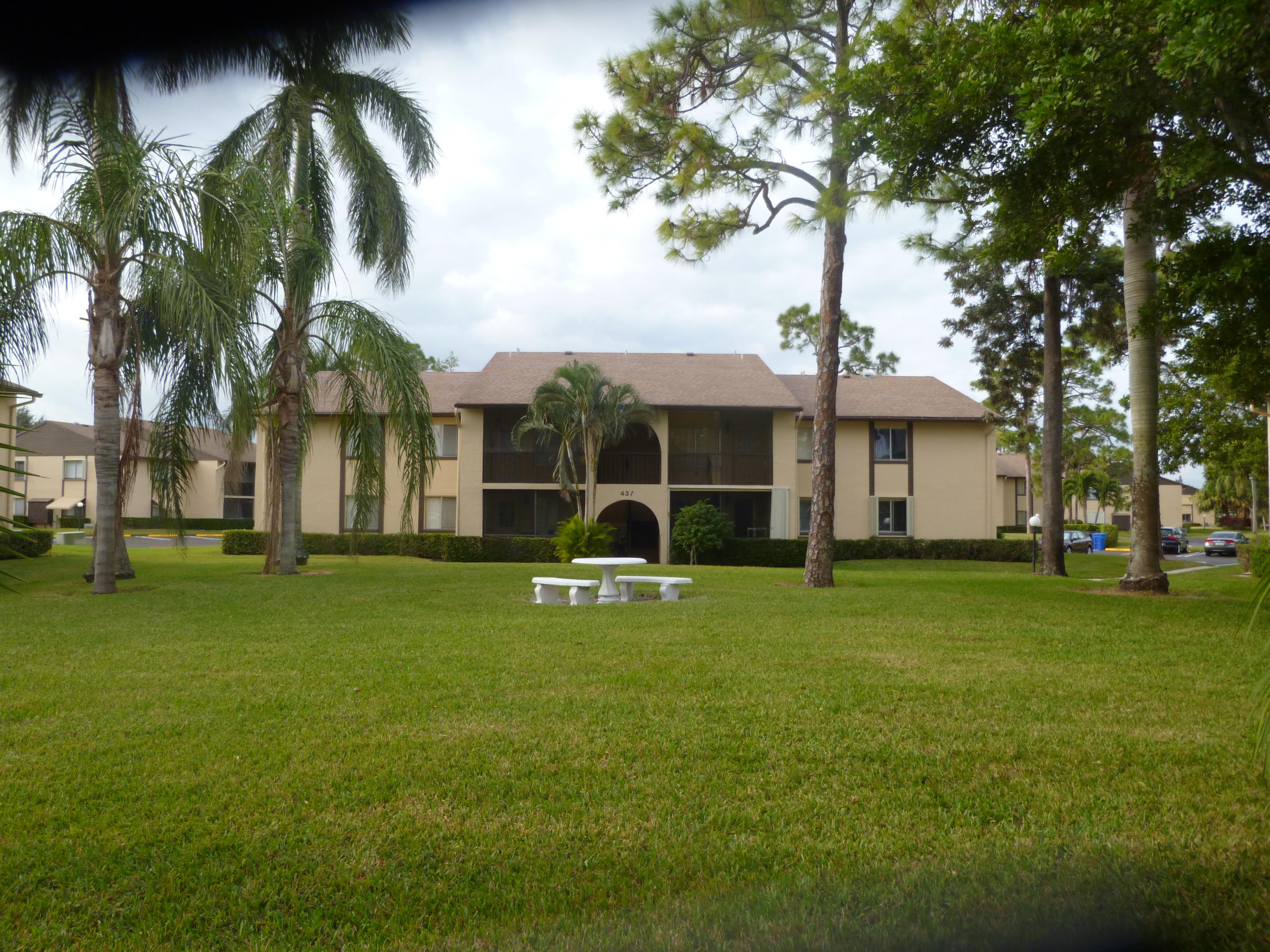 PINE RIDGE SOUTH IV CONDO - Residential