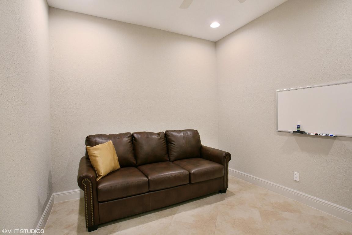 Paloma - Residential