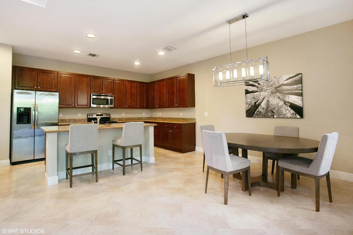 Paloma - Residential