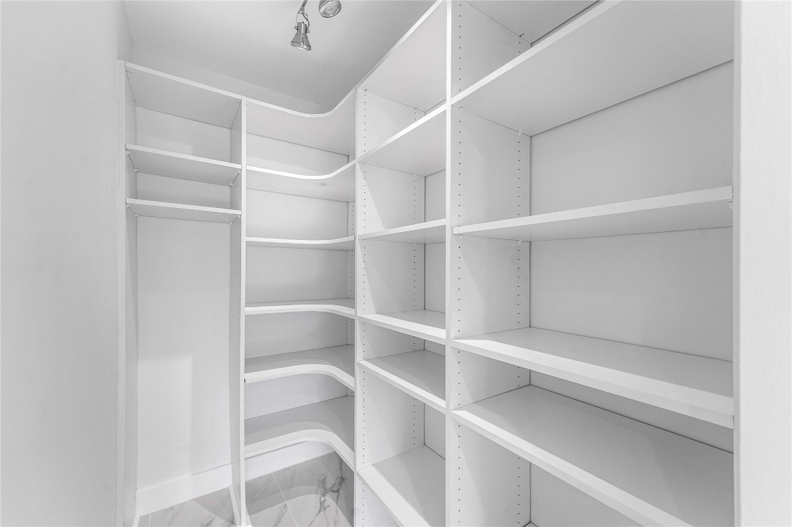 Hillsboro Isles 29-4 B - Residential