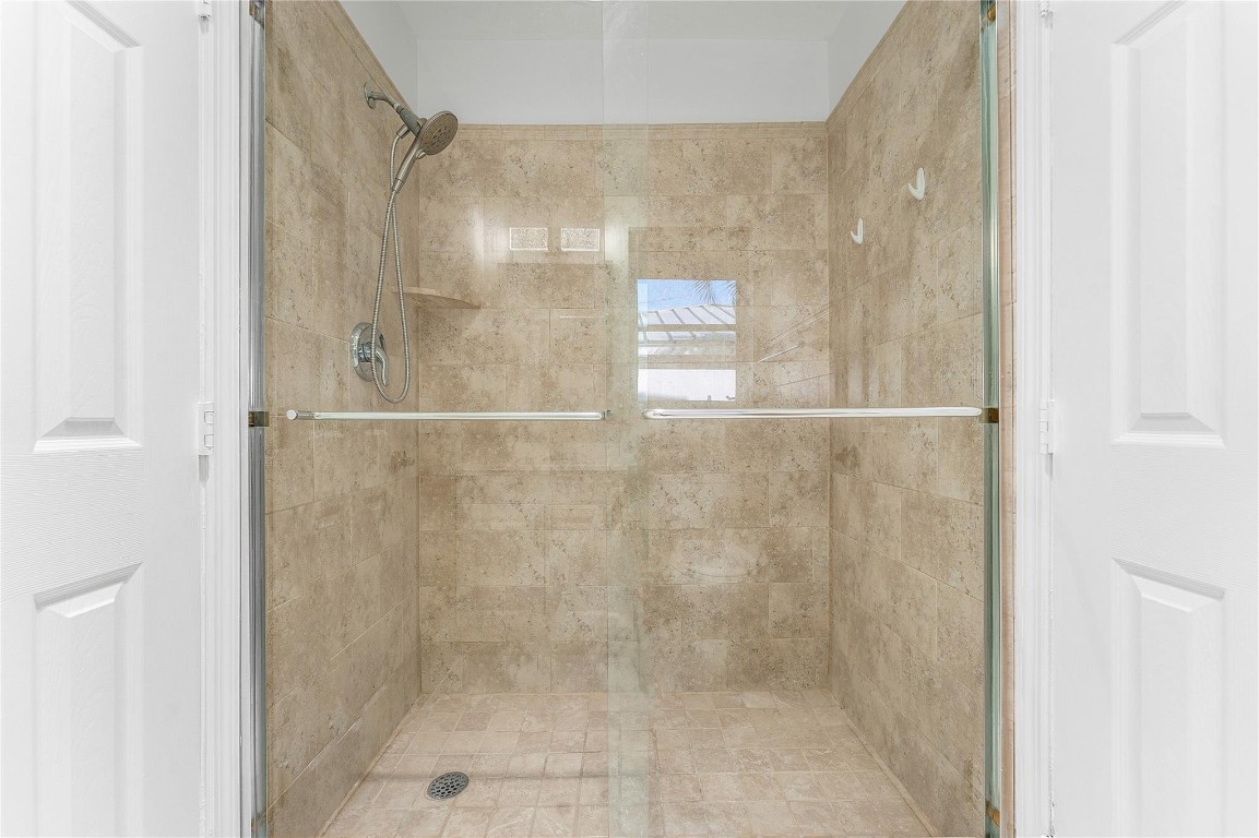 Hillsboro Isles 29-4 B - Residential