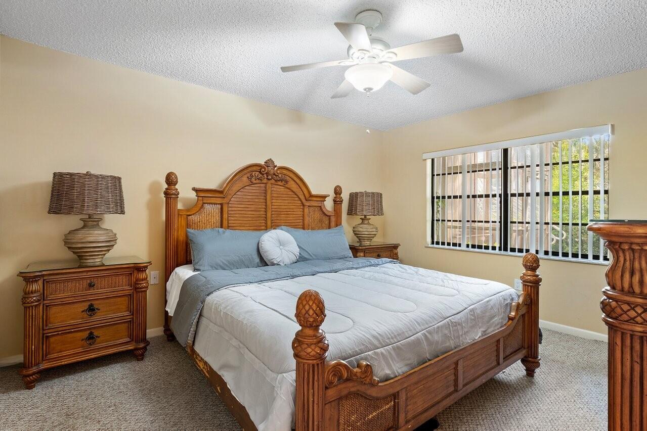 SOUTHPORT AT HUNTERS RUN - Residential