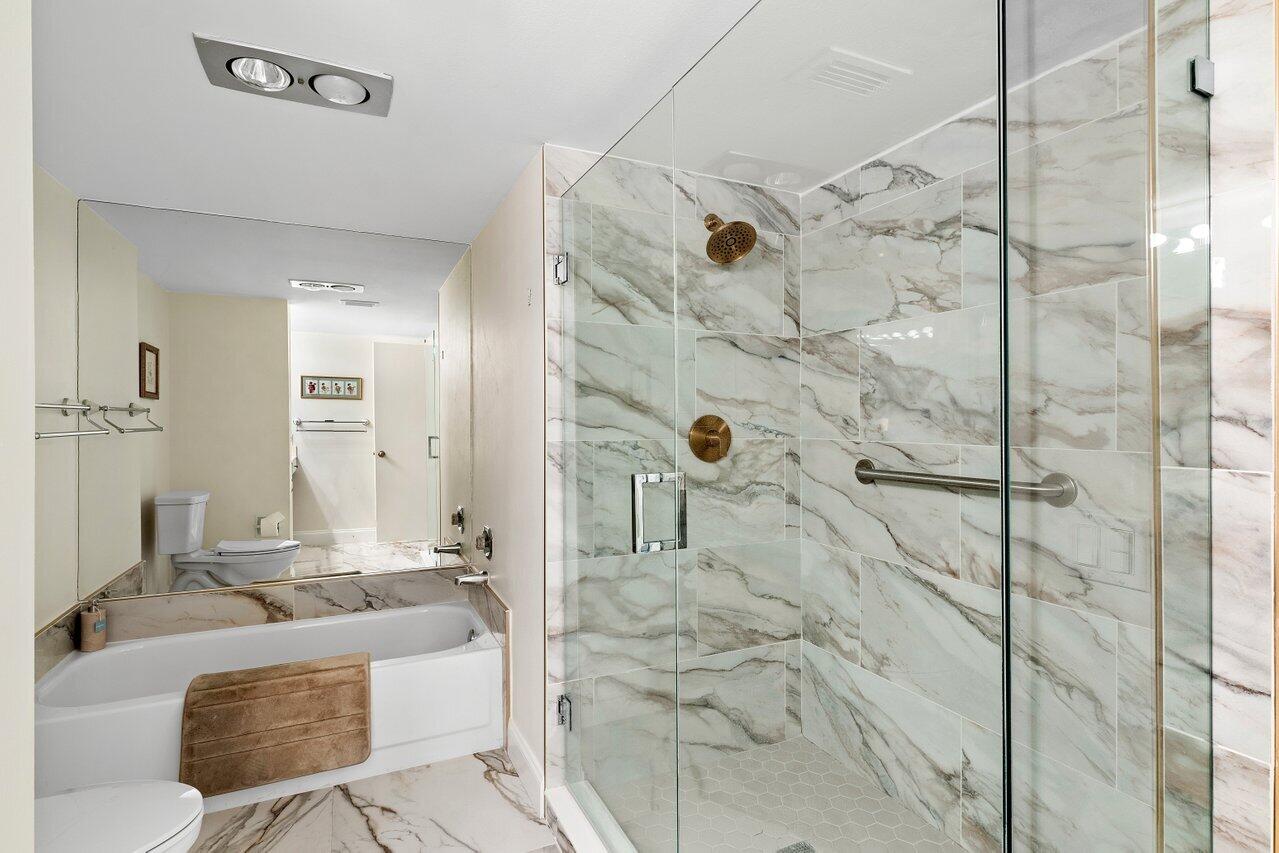 SOUTHPORT AT HUNTERS RUN - Residential