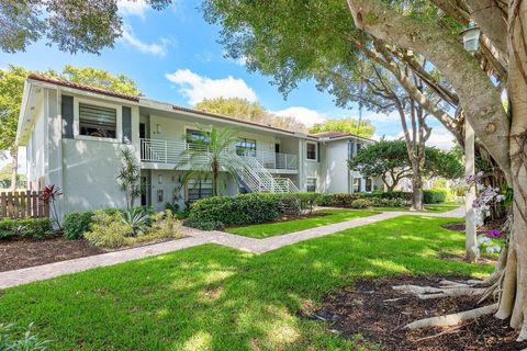 7 Southport Lane E Boynton Beach FL 33436