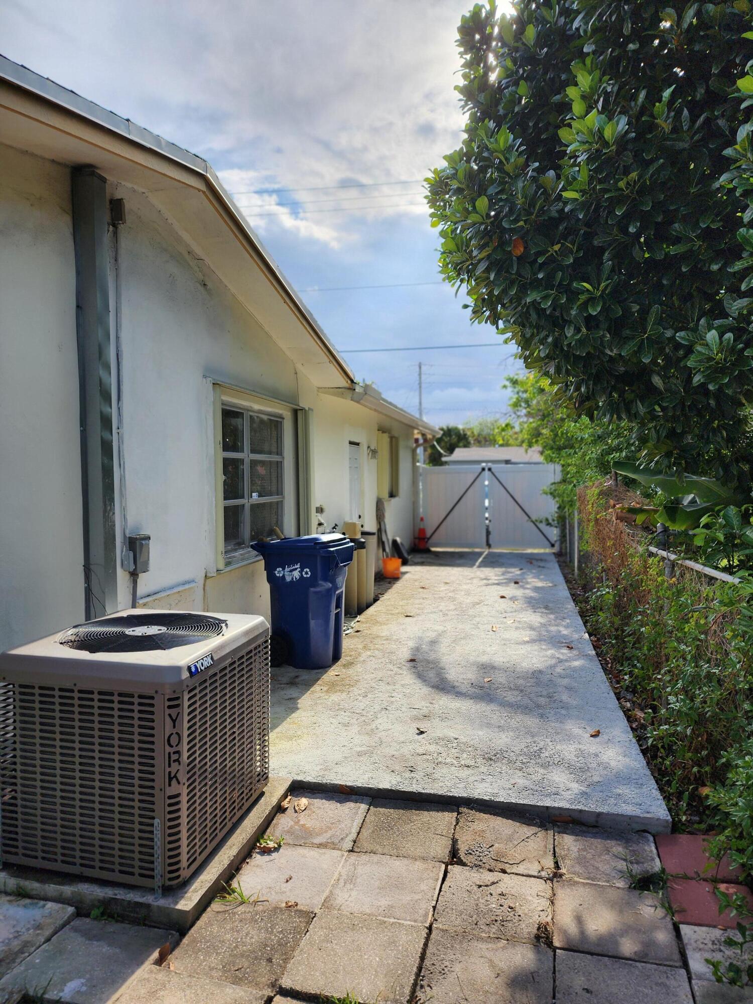 FLAIR SUB NO NINE - Residential