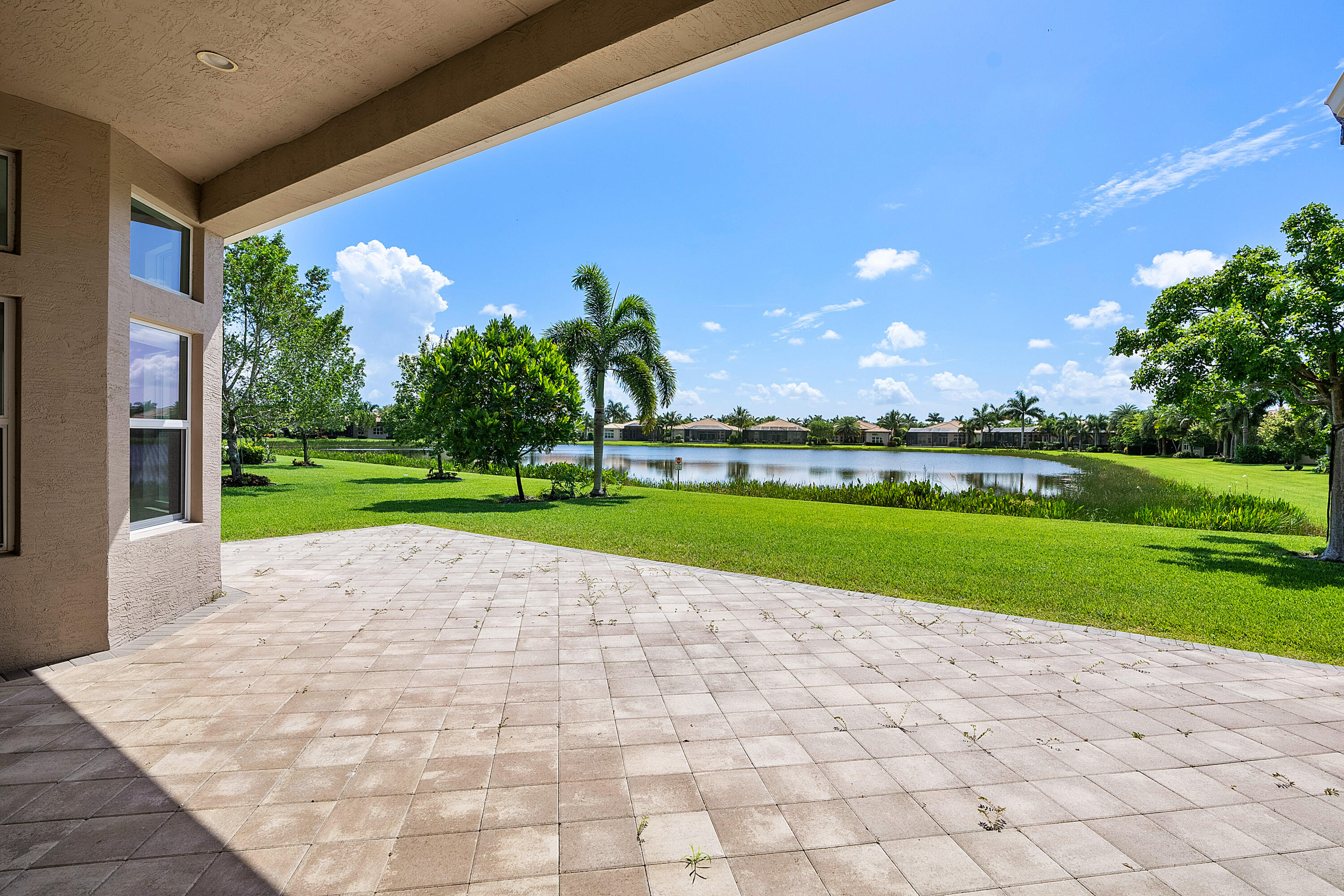 Valencia Cove - Residential