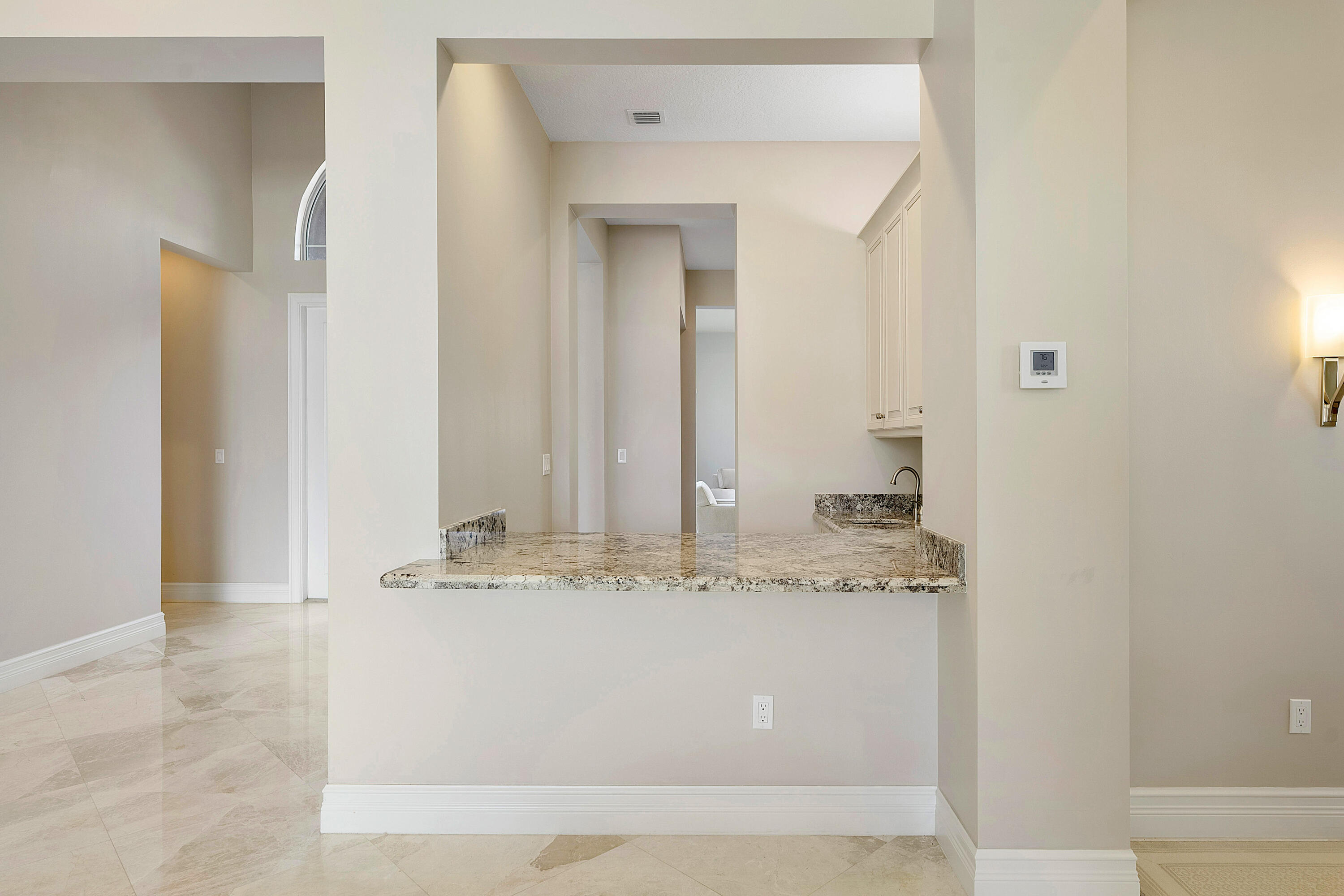 Valencia Cove - Residential