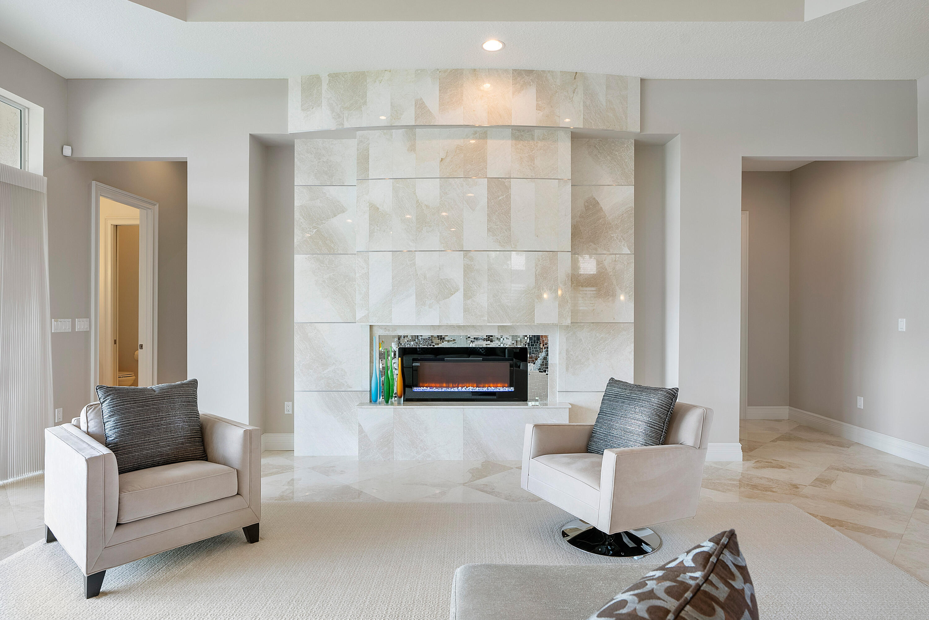 Valencia Cove - Residential