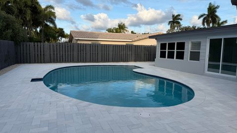Tiny photo for 2521 NE 45th Street, Lighthouse Point, FL 33064 (MLS # B26037657)