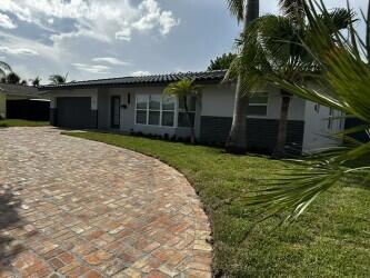 2521 NE 45th Street