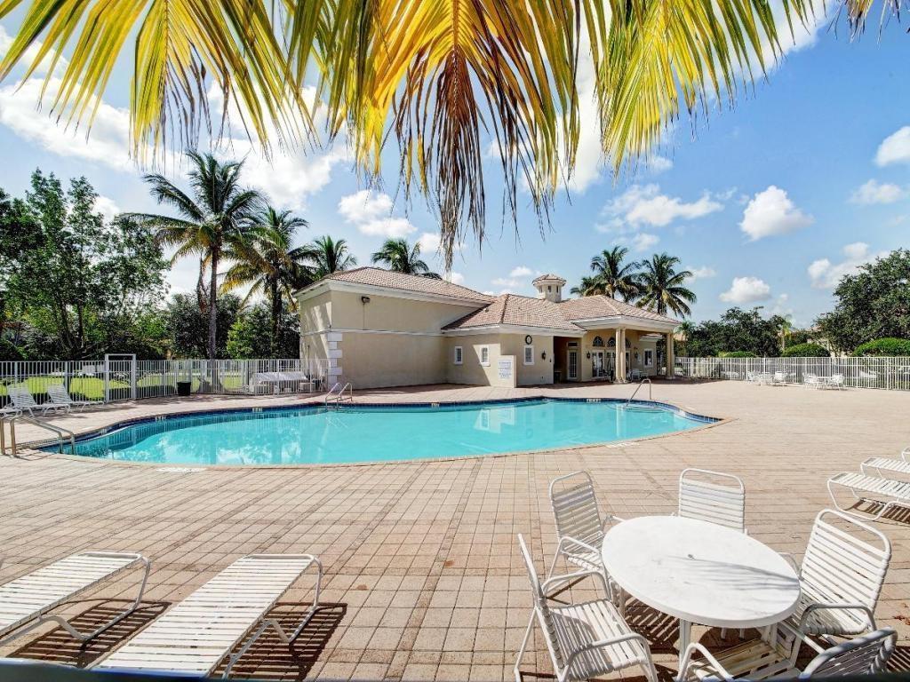 Smithbrooke - Residential Lease