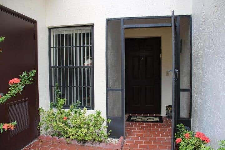 Photo of 10804 BAHAMA PALM Way #102, Boynton Beach, FL 33437 (MLS # B26066728)