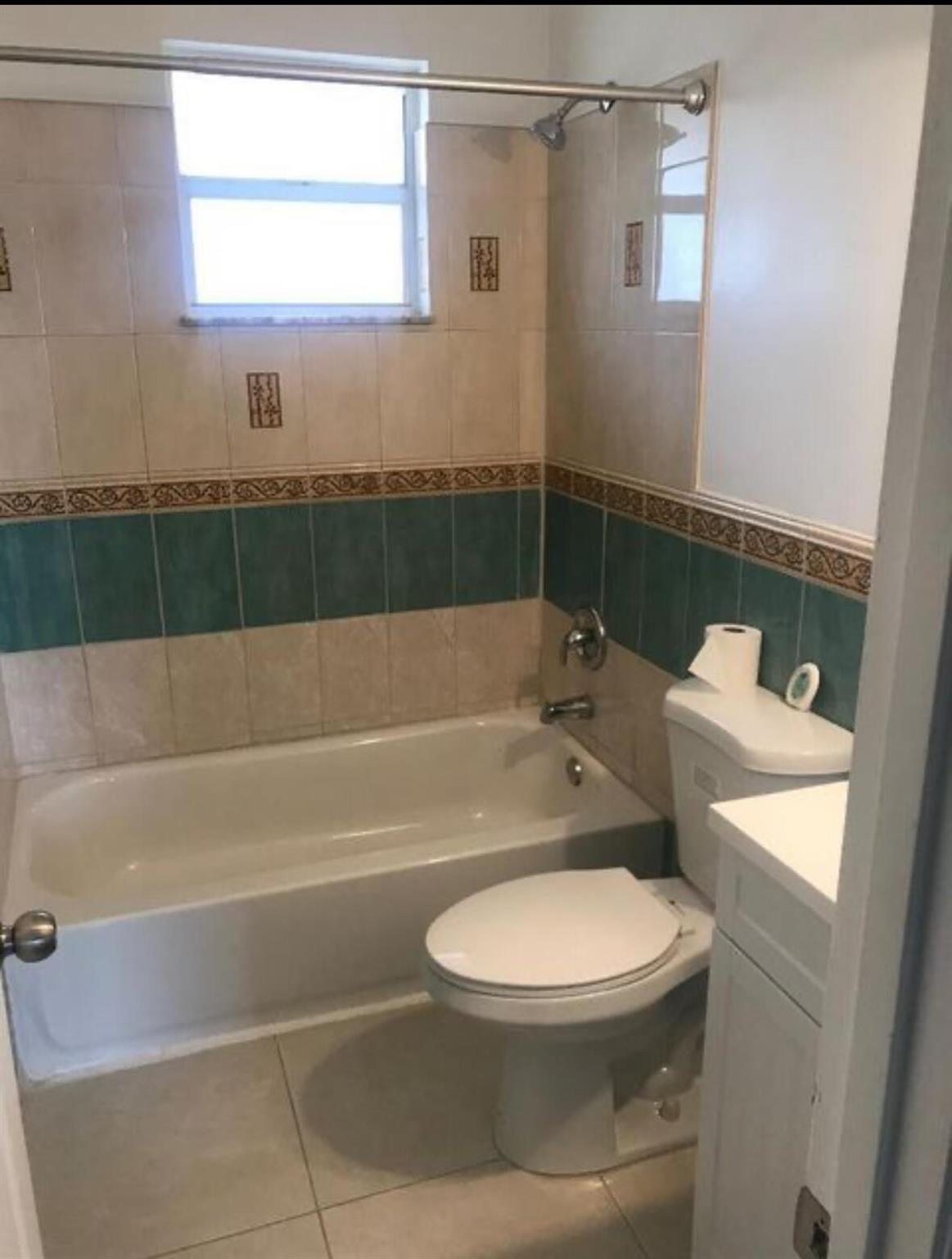 EVERGREEN ACRES UNREC ON - Residential Lease