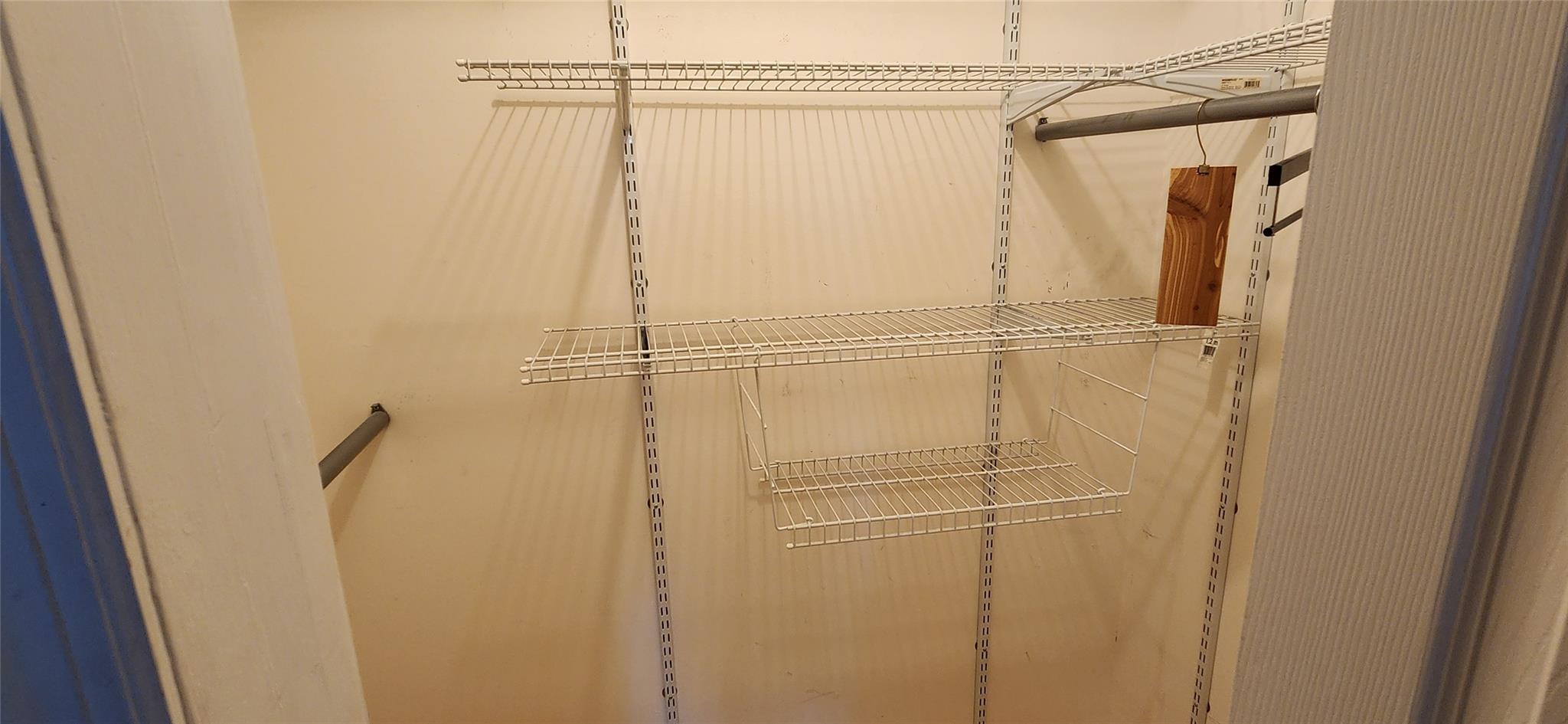 Imperial Point Colonnades - Residential Lease