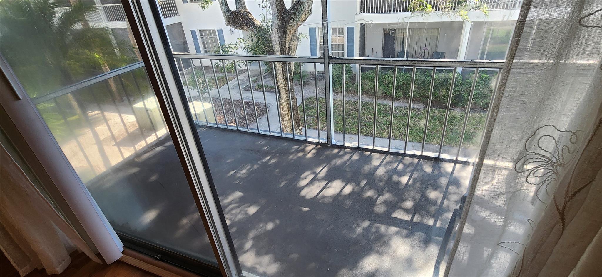 Imperial Point Colonnades - Residential Lease