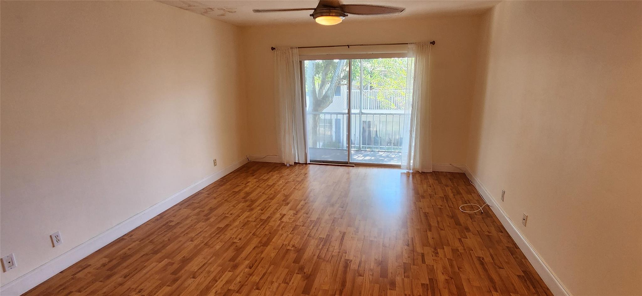 Imperial Point Colonnades - Residential Lease