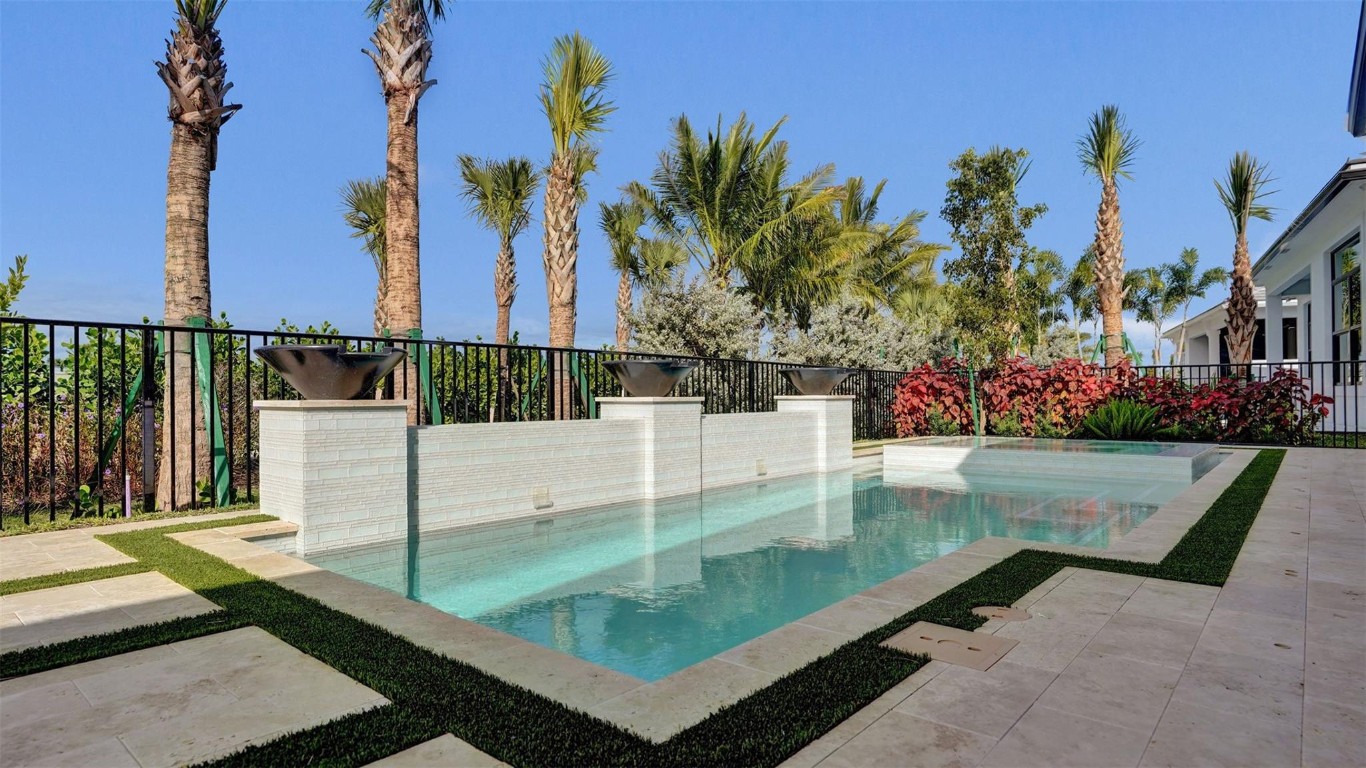 13934 Bastille Street