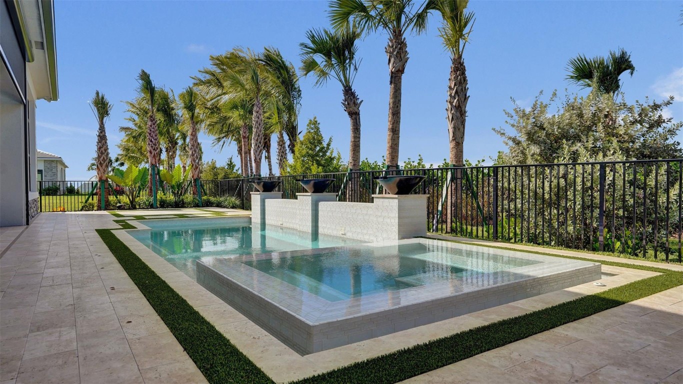 13934 Bastille Street